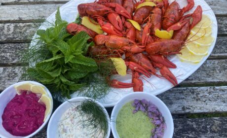 Something New – Crayfish for a barbecue: stupendous cold or hot